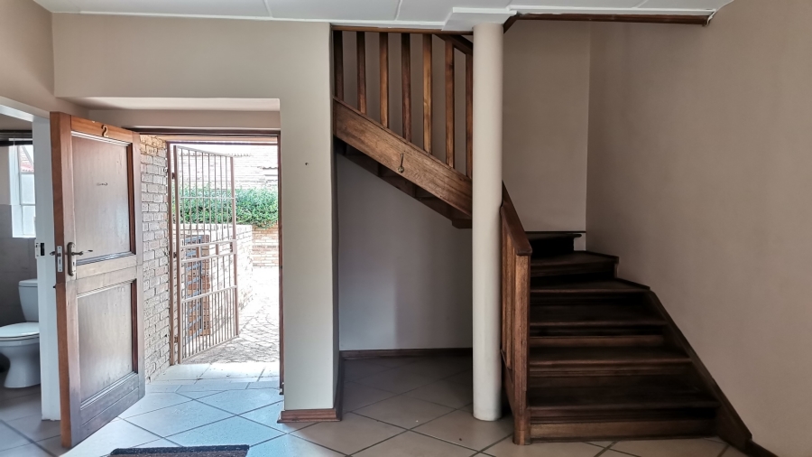 2 Bedroom Property for Sale in Potchefstroom North West